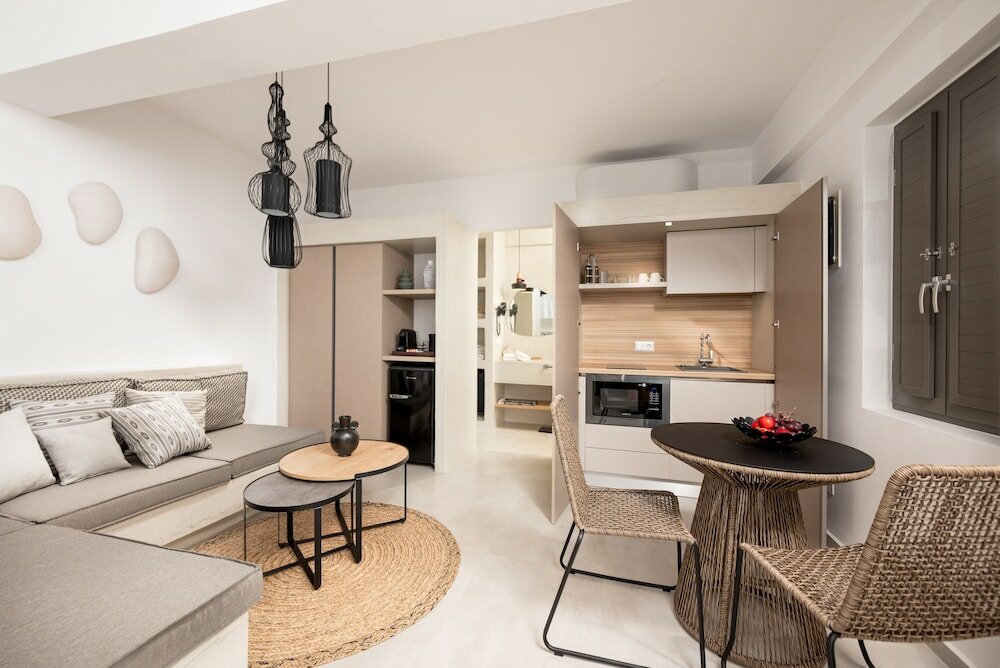 Фото Mneme Suites & Villas