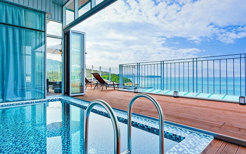 Фото Yeosu Marine Terrace Poolvilla