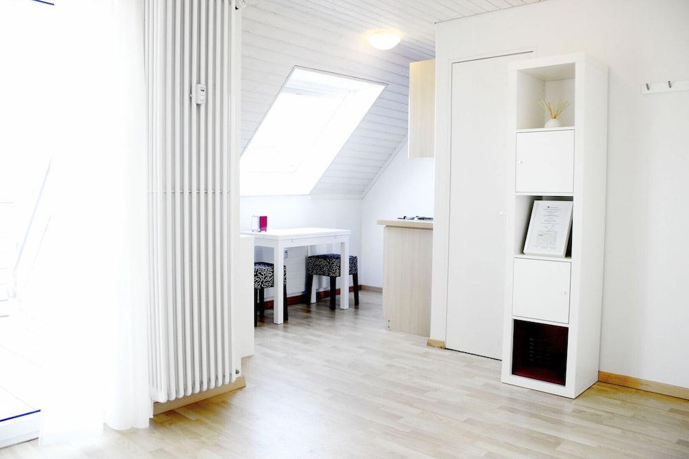 Фото Hitrental Central Apartments