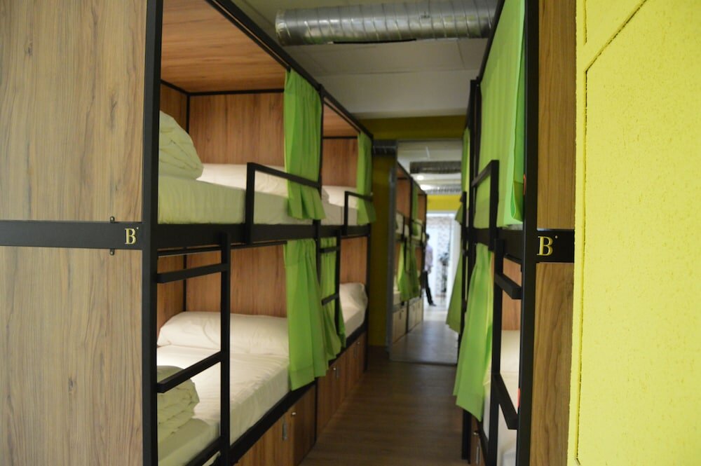 Фото Debod Hostel