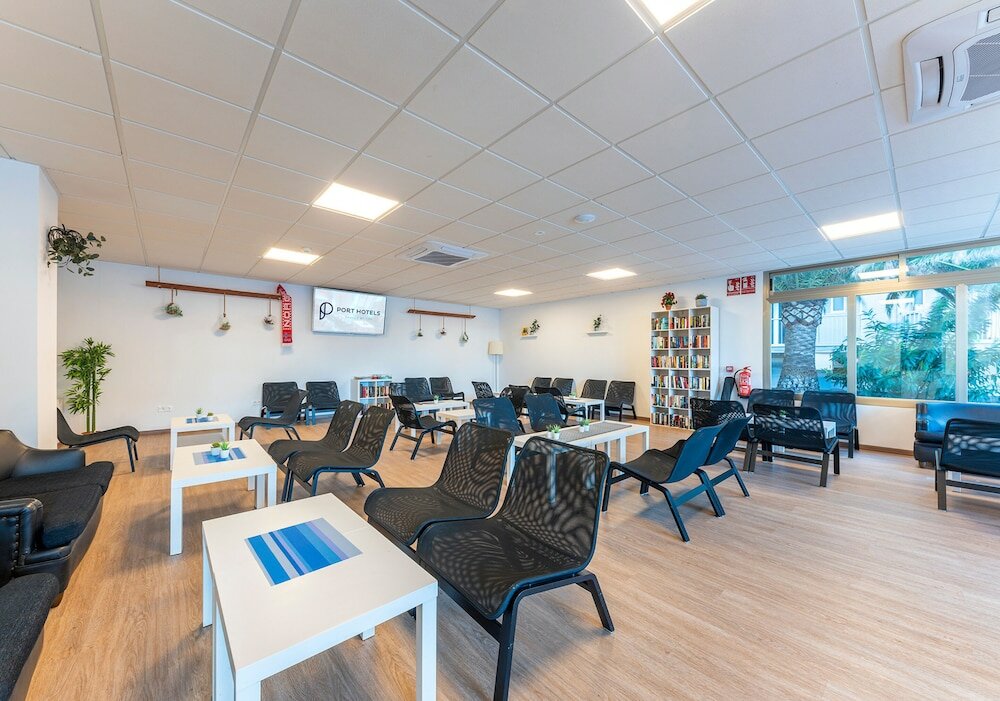 Фото Port Europa Hotel