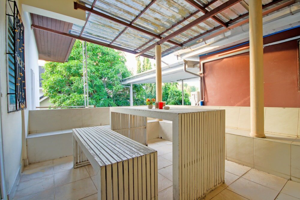 Фото Oyo 1117 Phuket Airport Suites