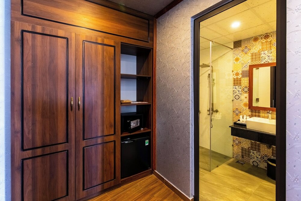 Фото Jade Scene Hotel