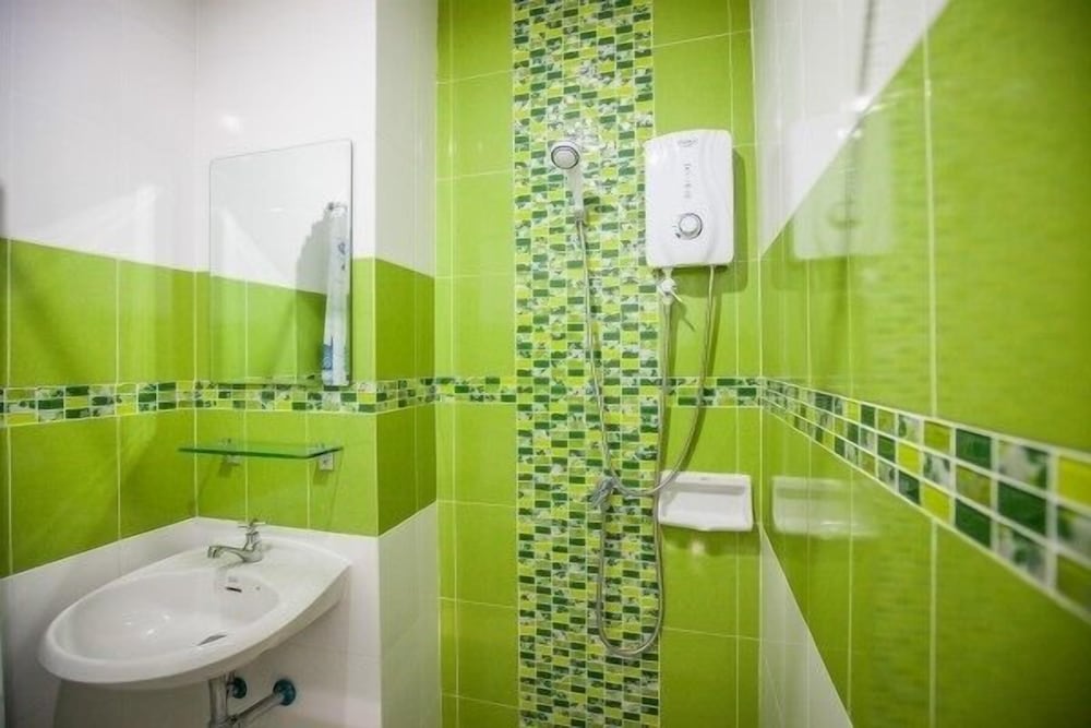 Фото Modern Place Patong Beach