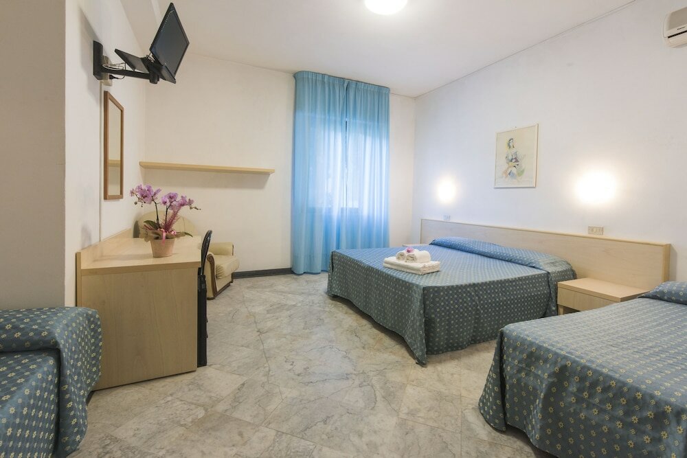 Фото Hotel Mariotti