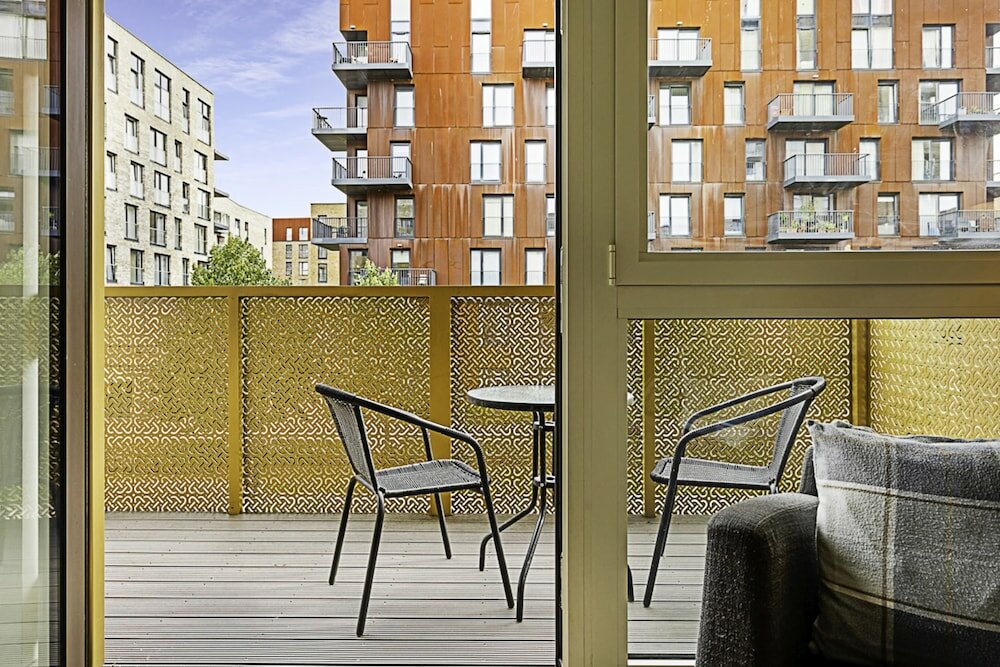 Фото Beautiful Apartment in Surrey Quays