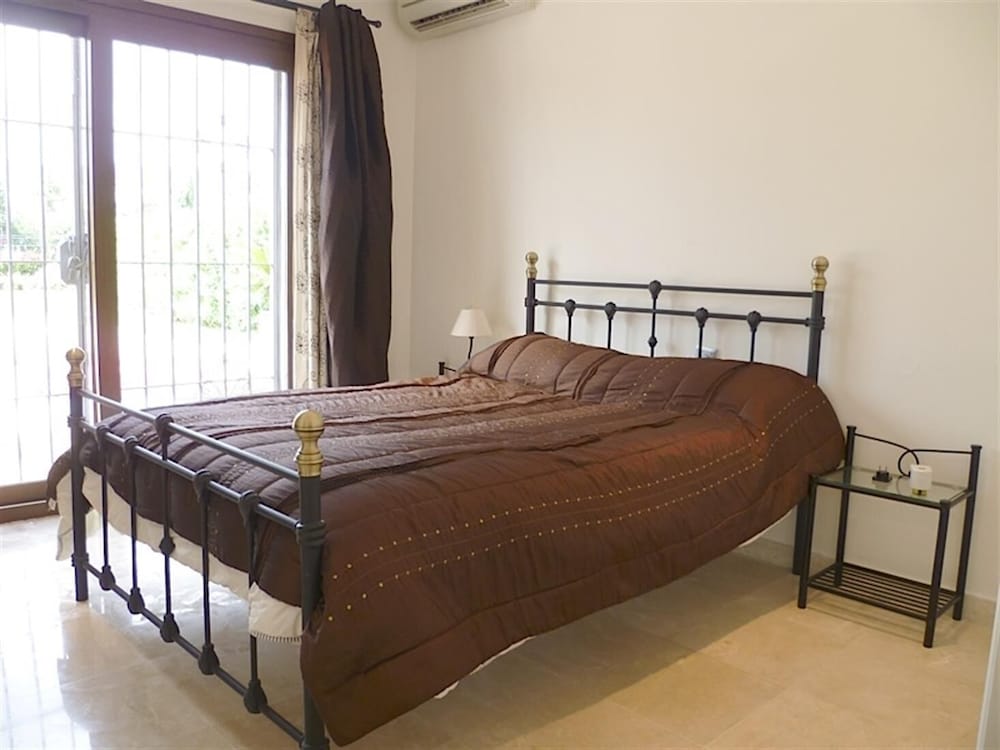 Фото Great Villa Very Close to Best Beach