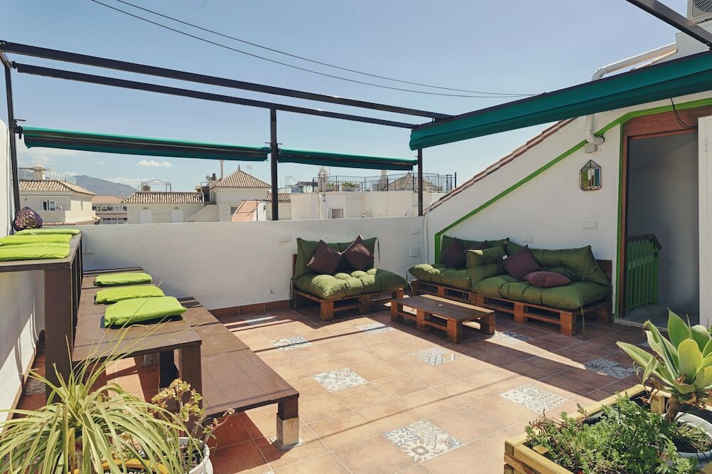 Фото Charming Nerja Hostel