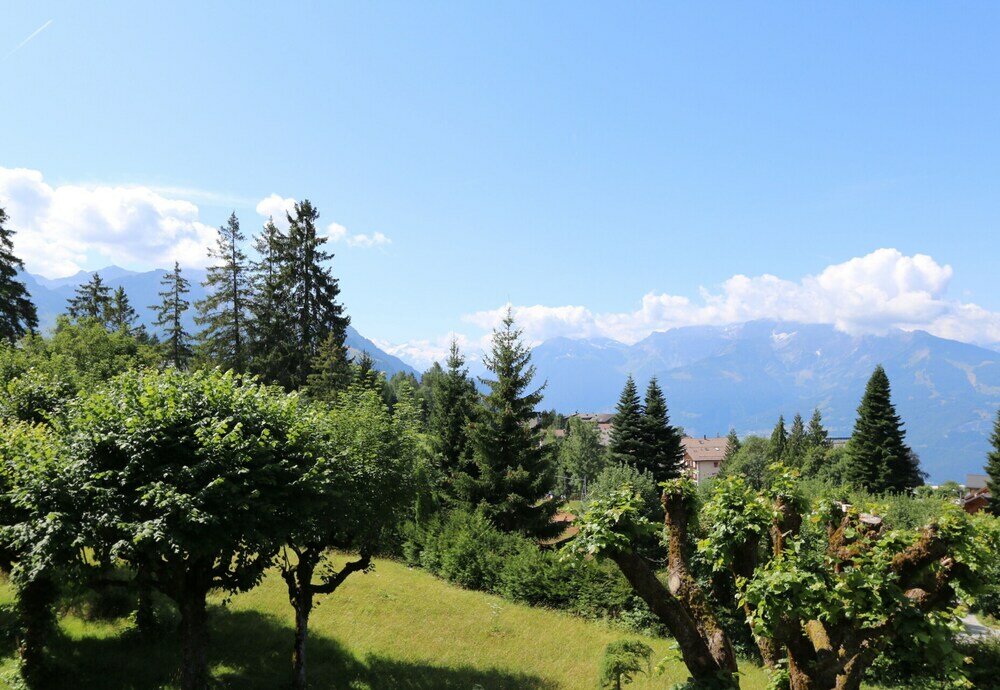 Фото Villars Lodge