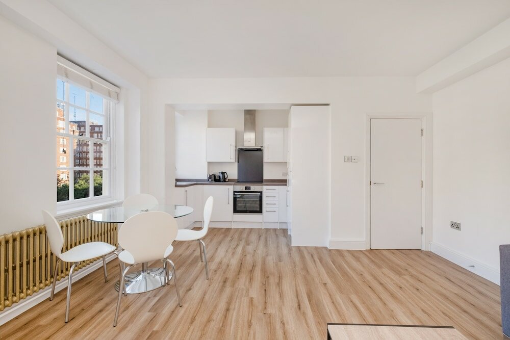 Фото Gorgeous Apartments Pimlico