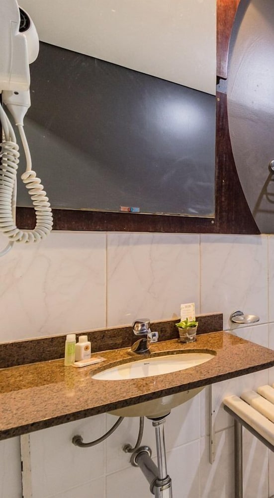 Фото Coliving Century Park by My Way