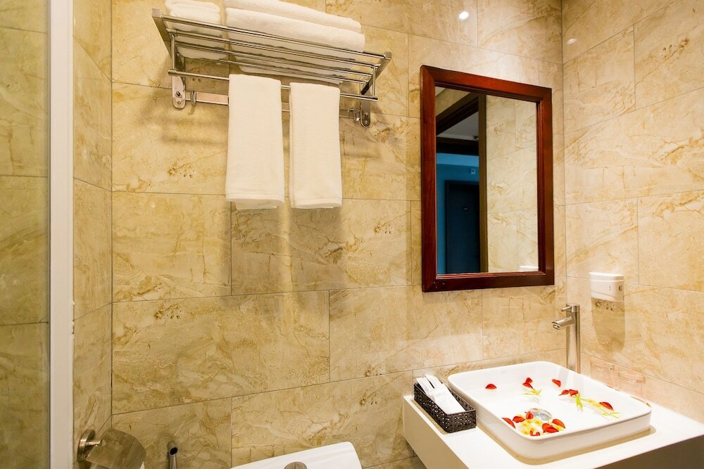 Фото Bayya Hotel Phu Quoc