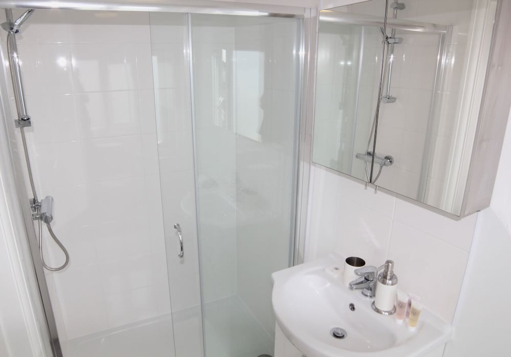 Фото Thrive Apartments Clapham Junction