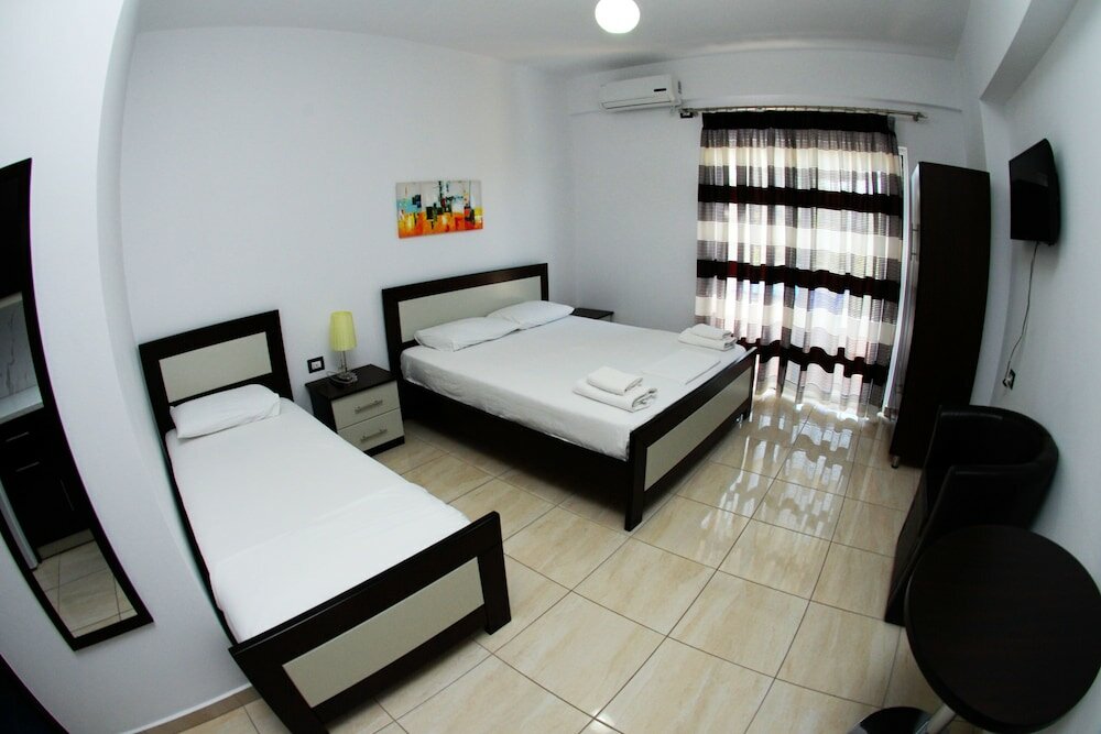 Фото Hotel Heksamil