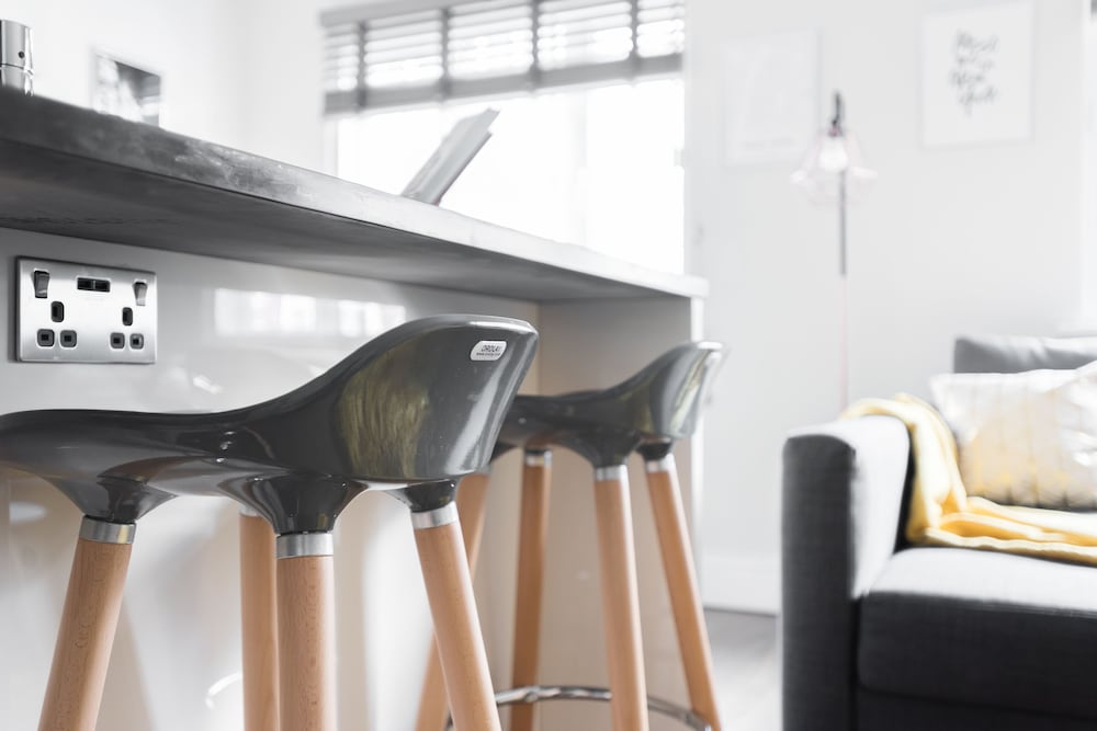 Фото The Oxford Street Retreat - Modern 3bdr in 2 Apartments