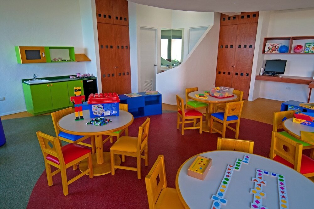 Фото Family 3 Bedroom Ocean Villa by Wyndham Grand Cancun