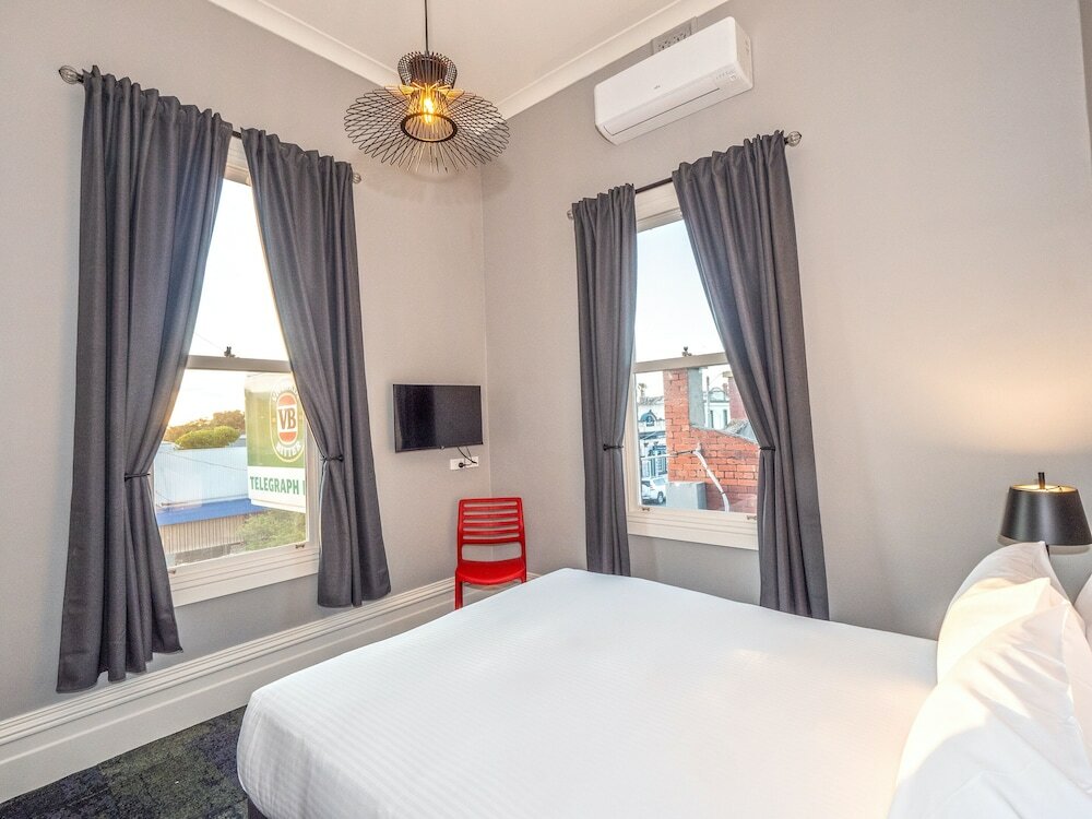 Фото Telegraph Hotel Numurkah
