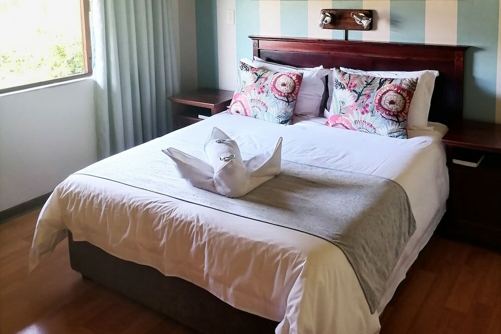 Фото Crystal Springs Mountain Lodge