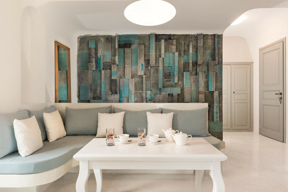 Фото Andronis Luxury Suites