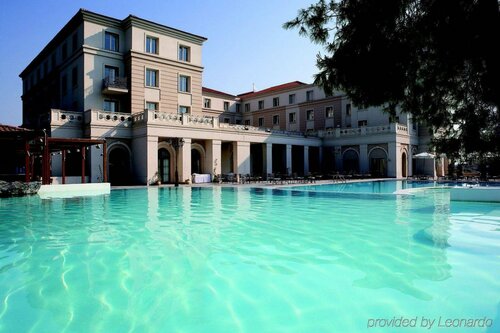 Гостиница Grecotel Larissa Imperial в Лариссе