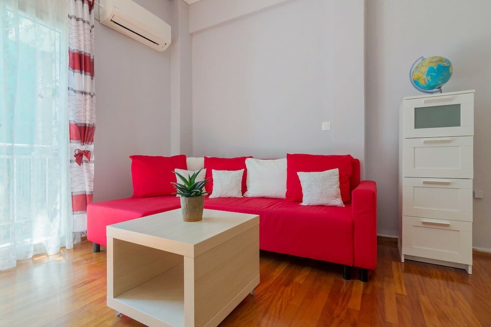 Фото Adorable 2 Bedrooms Apartment in Athens