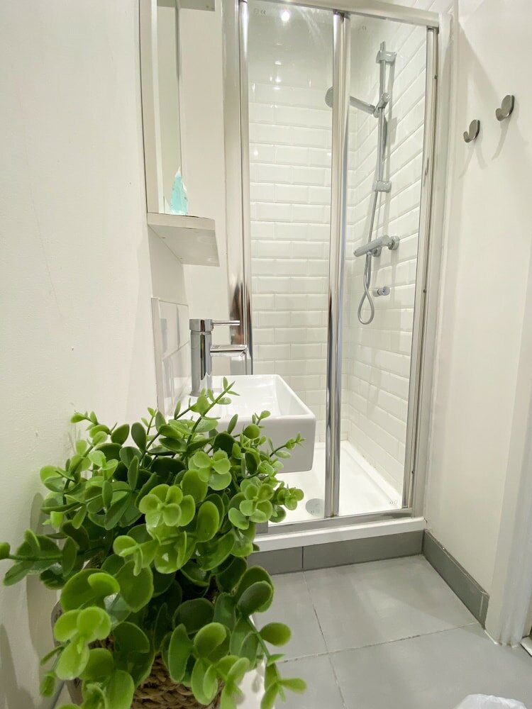 Фото Wembar Hotel