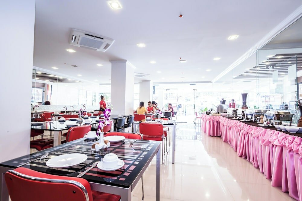 Фото Patong Diamond Hotel