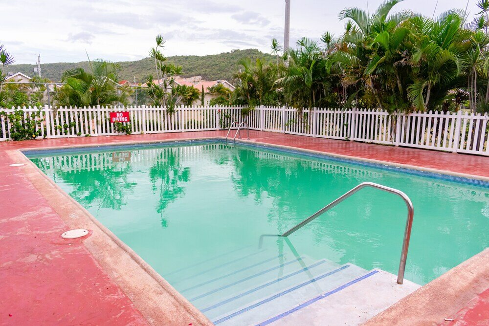 Фото Taylormade Golf Retreat III