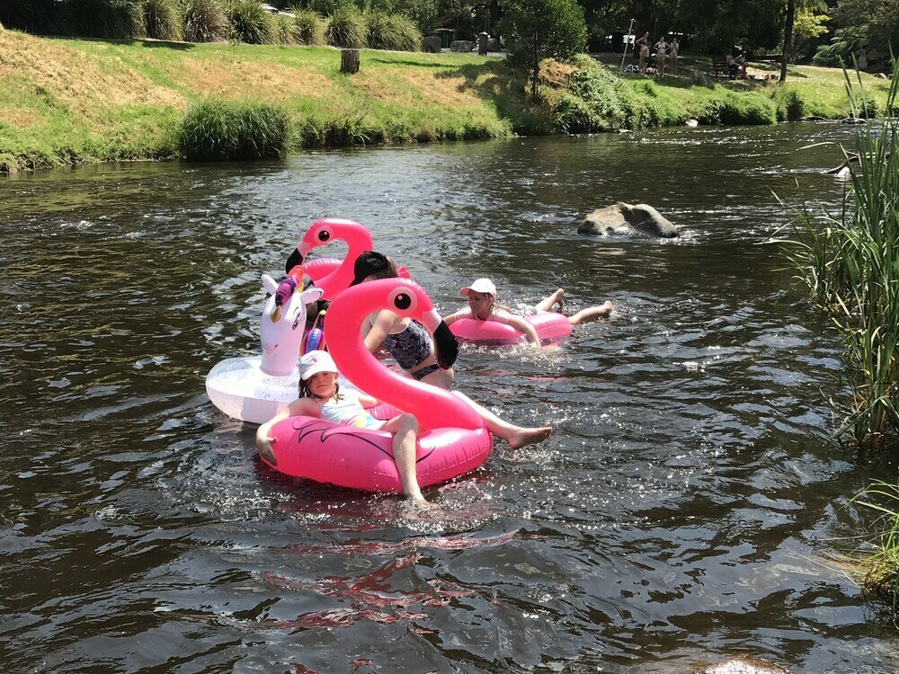 Фото Warburton Digs