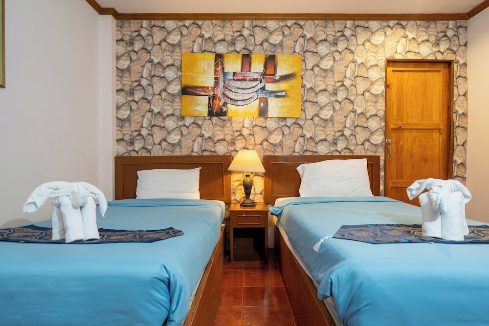 Фото Patong Central Residence & Apartment