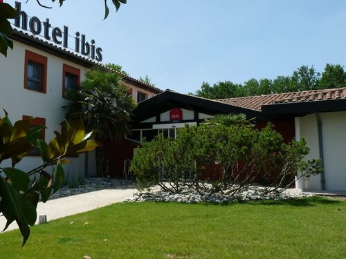 Гостиница Hôtel ibis Montauban в Монтобане