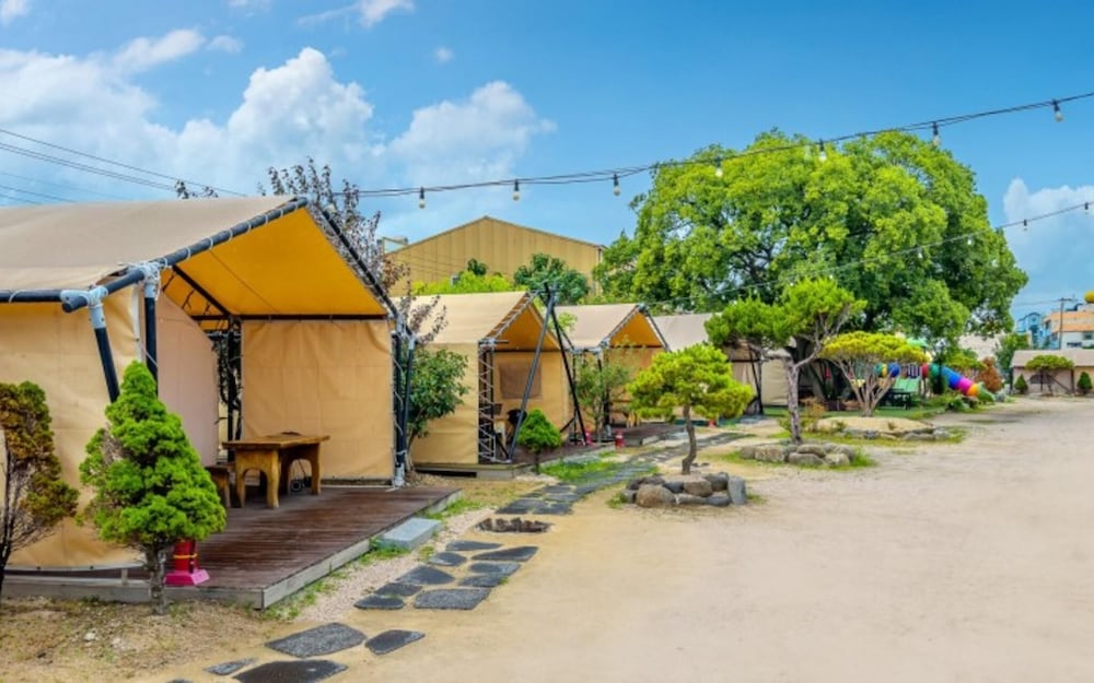 Фото Pohang Aqua Bag Lamping