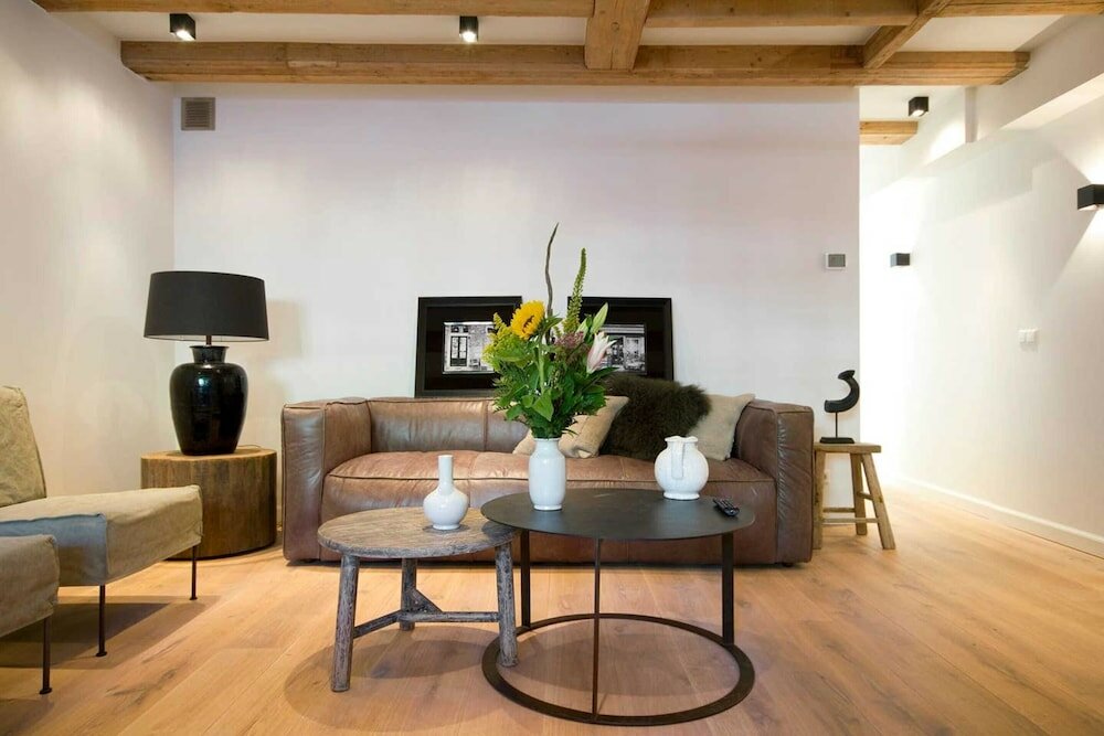 Фото Bright & Comfortable Angel Apartment