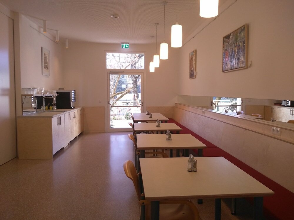 Фото Haus Mobene - Hotel Garni