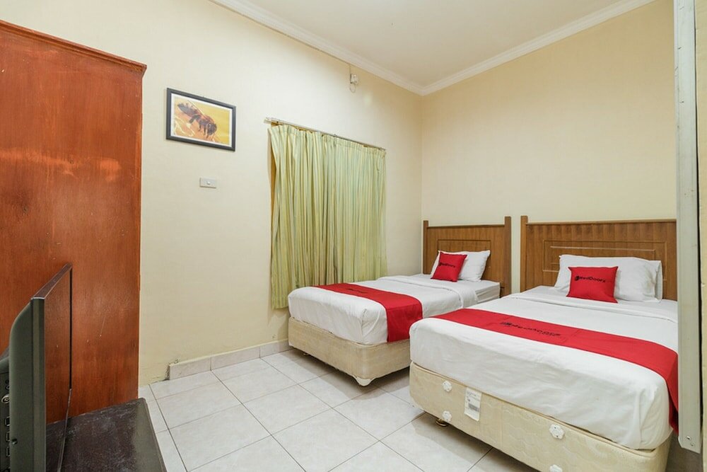 Фото RedDoorz @ Jalan Lintas Sumatera Lahat