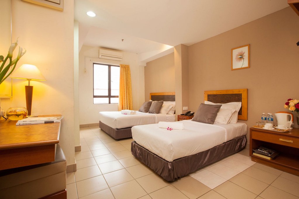 Фото отеля 3