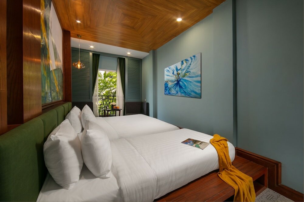 Hanoi La Selva Central Hotel & Spa - 12