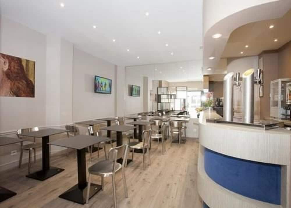 Фото Hotel Cecyl