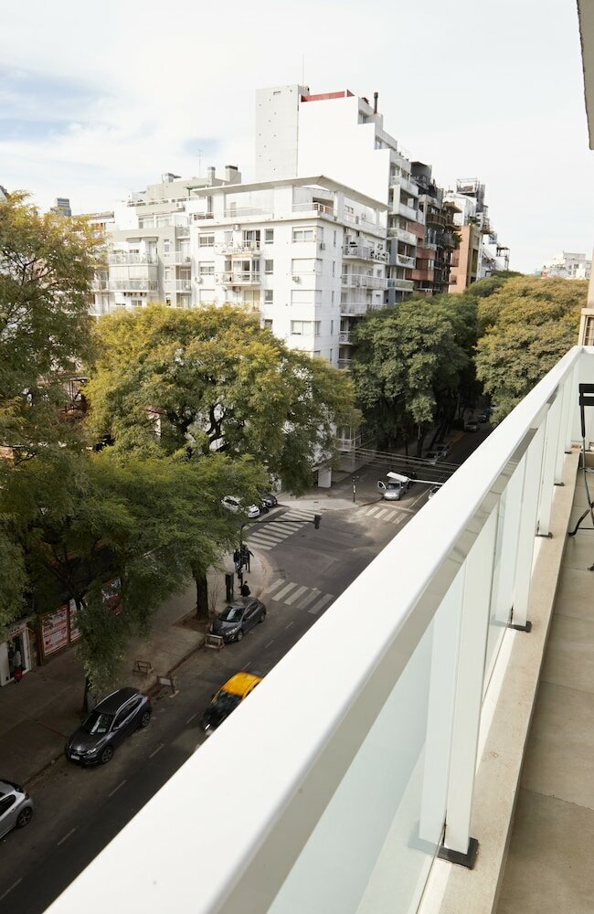 Фото Stylish 2-Bedroom Retreat in Palermo