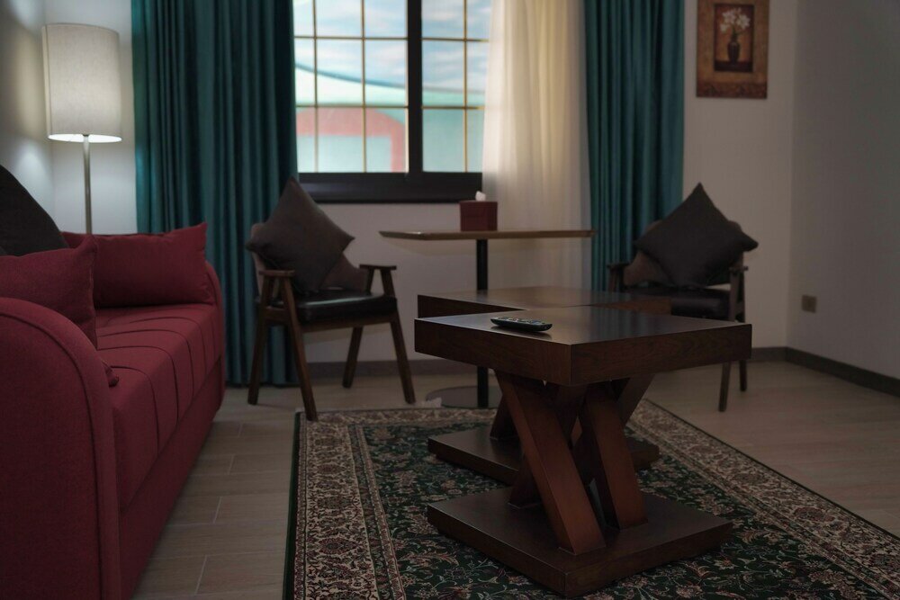 Фото Petra Canyon Hotel