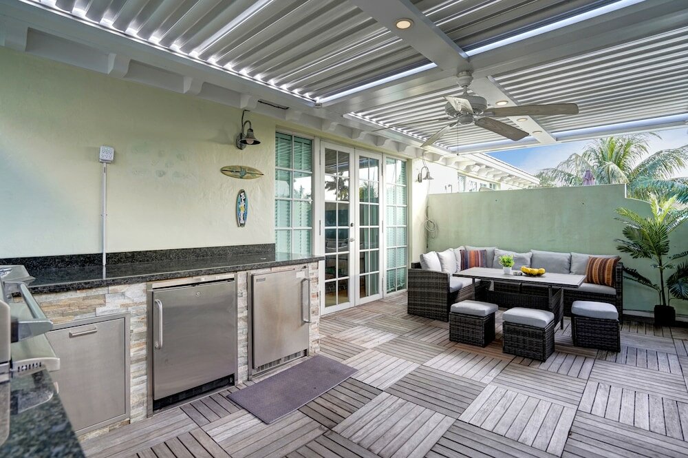 Фото Fabulous 4br home close to beach