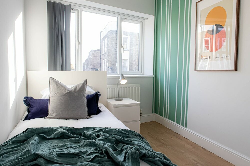Фото Cosy Apts near Chalk Farm & Camden Mkt