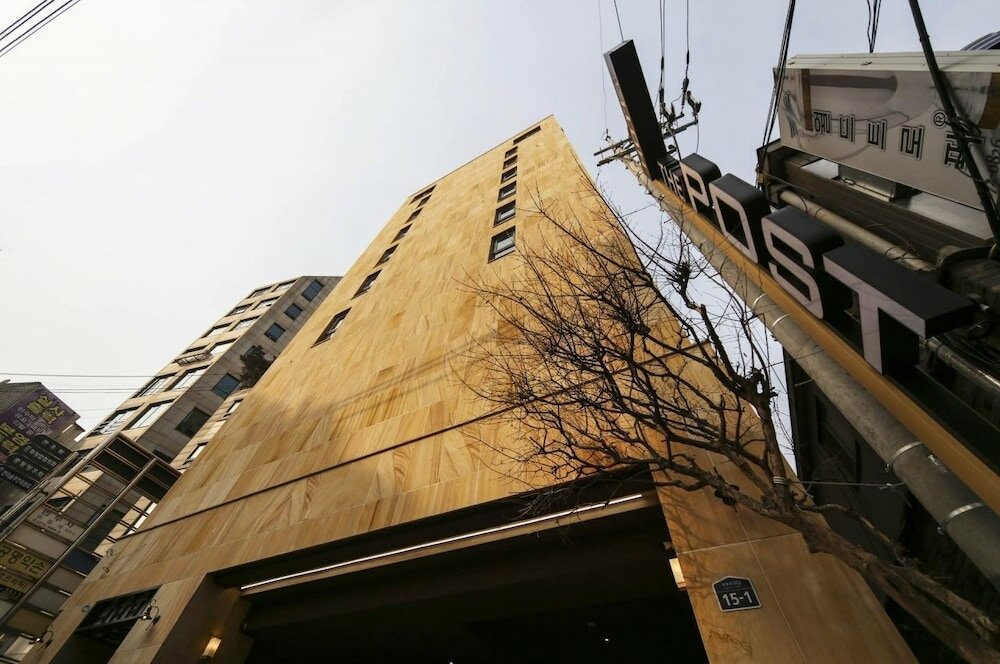 Фото The Post Hotel