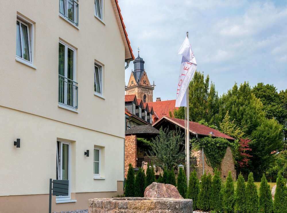 Фото Hotel Am Dalwigker Tor