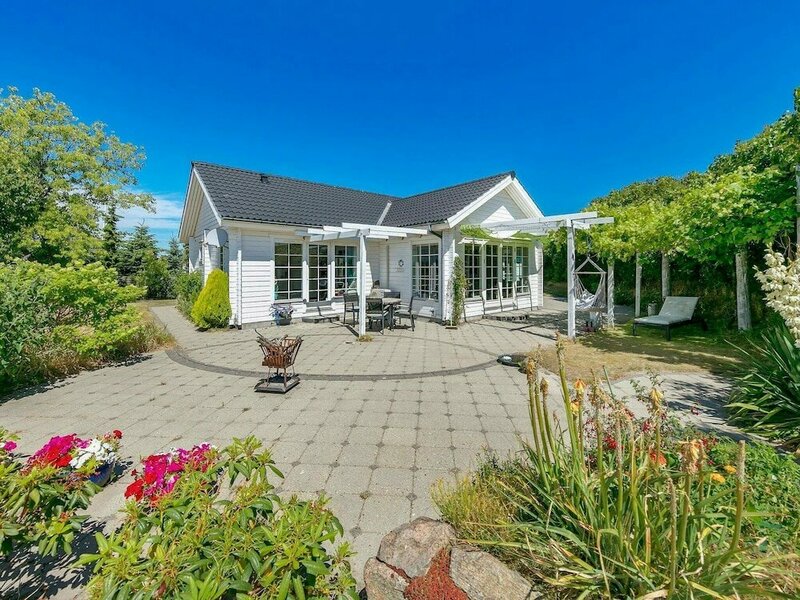 Гостиница 6 Person Holiday Home in Millinge