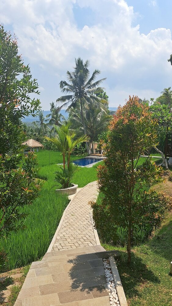 Фото Bali De Pardis Cottage