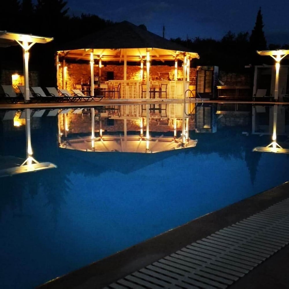 Фото Thalassa Hotel