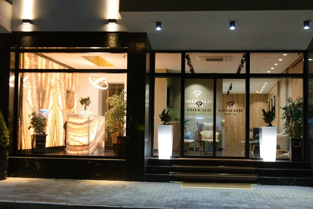 Фото Emerald Boutique Hotel