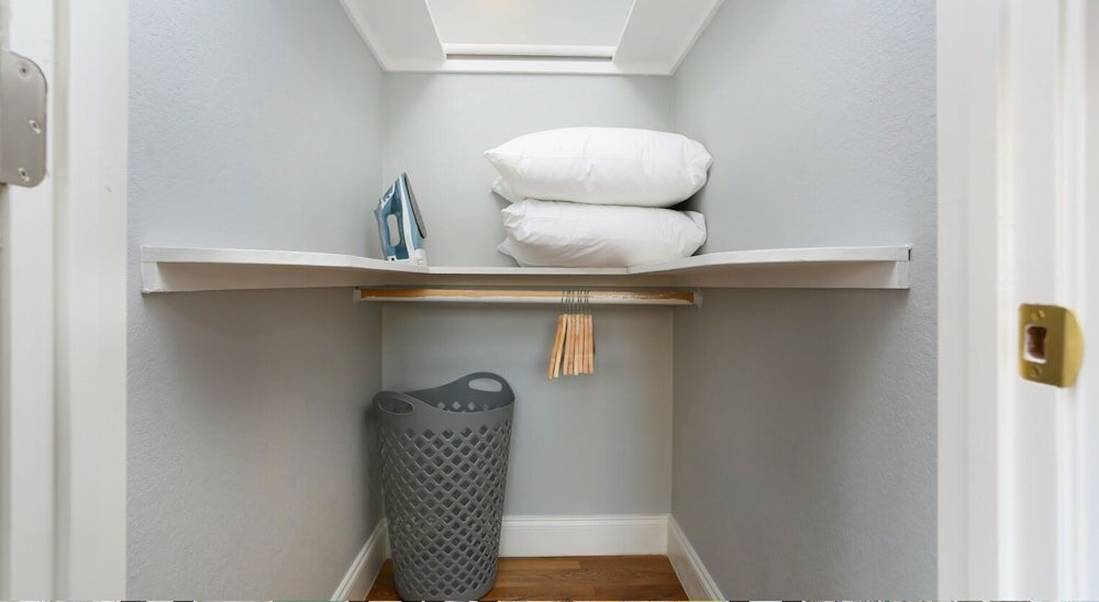 Фото The View - Walking Distance Tower America Downtown