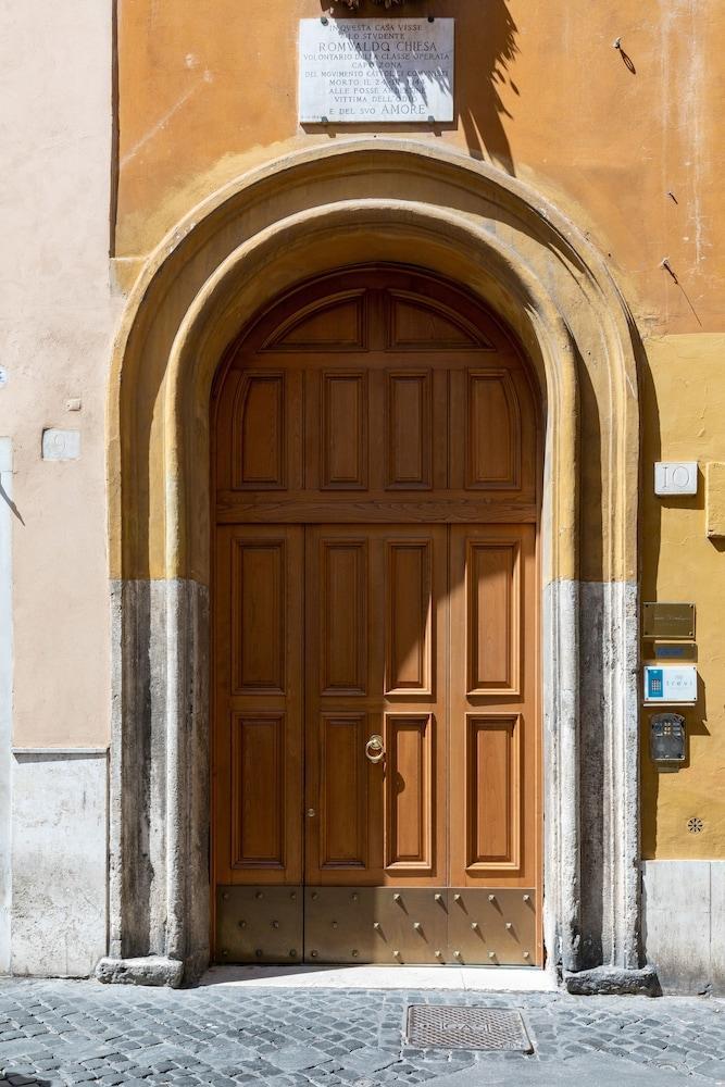 Фото Rome AS You Feel - Trevi Luxury Apartment